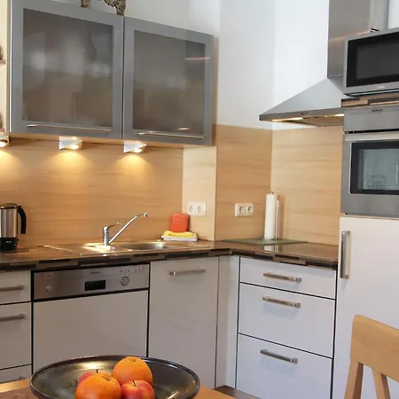 Regina Apartment