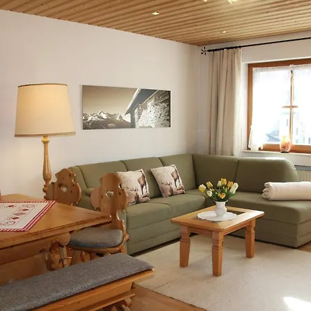 Regina Apartment